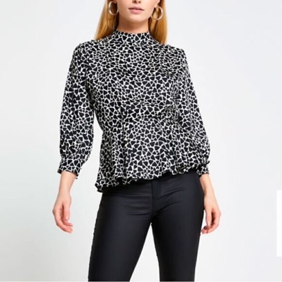 ASOS River Island 3/4 Length Long Sleeves Hearts Peplum Blouse - Picture 1 of 16